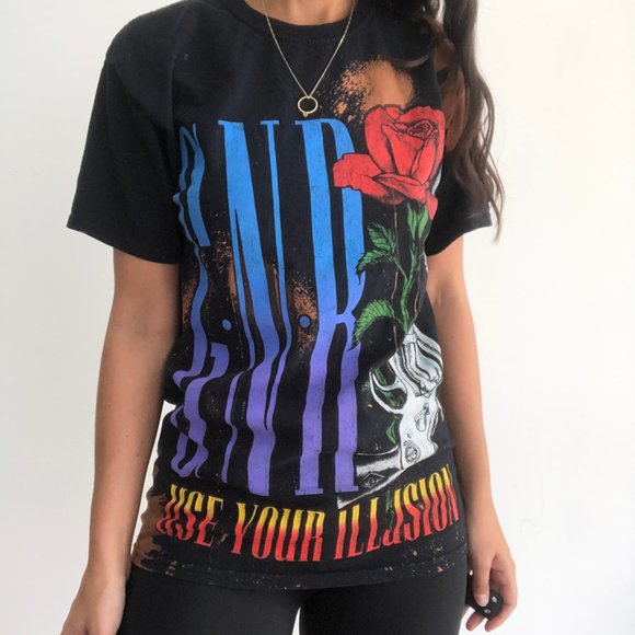 Bravado Tops - Bravado Guns N Roses Use Your Illusion T Shirt